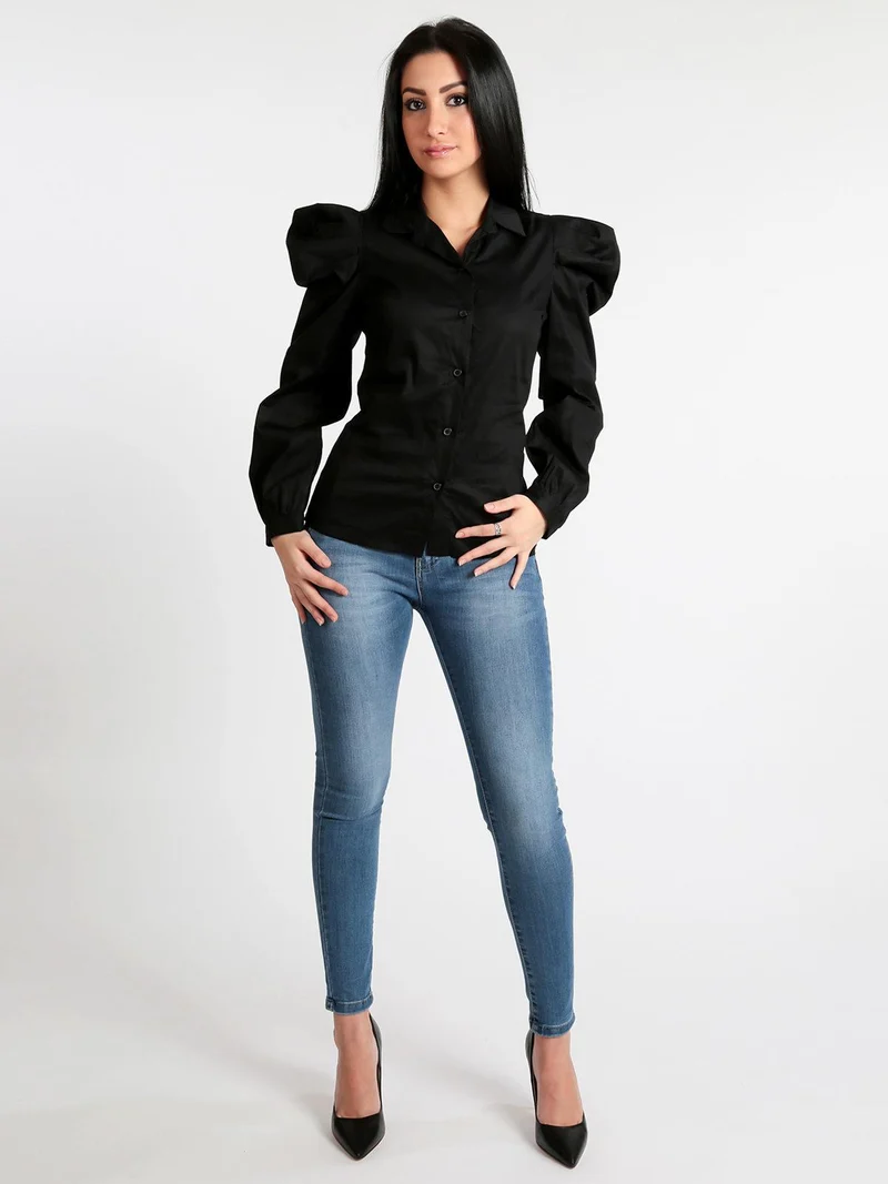 Camicia classica con maniche a sbuffo - nero