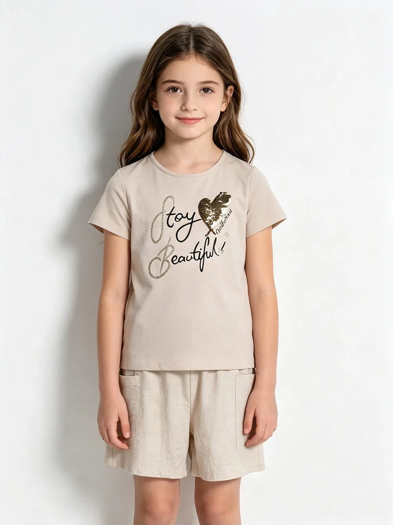 Completo corto da ragazza con t-shirt e shorts in cotone - beige