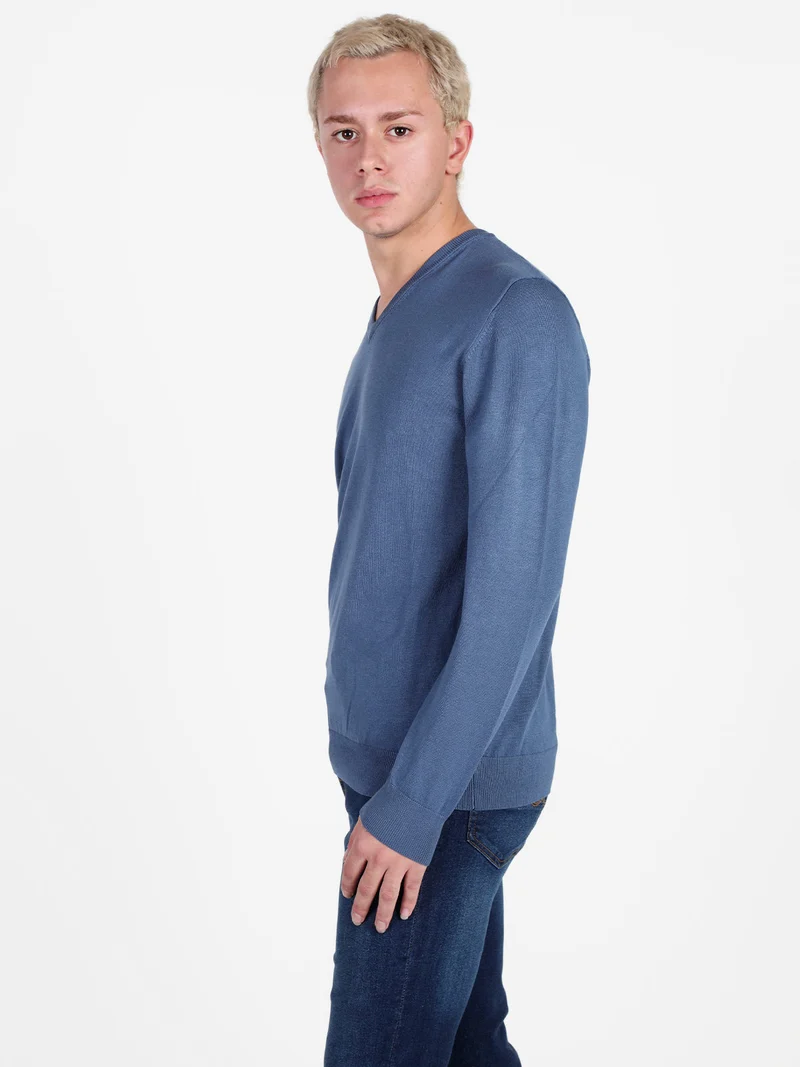 Pullover da uomo in maglia con scollo a V - blu