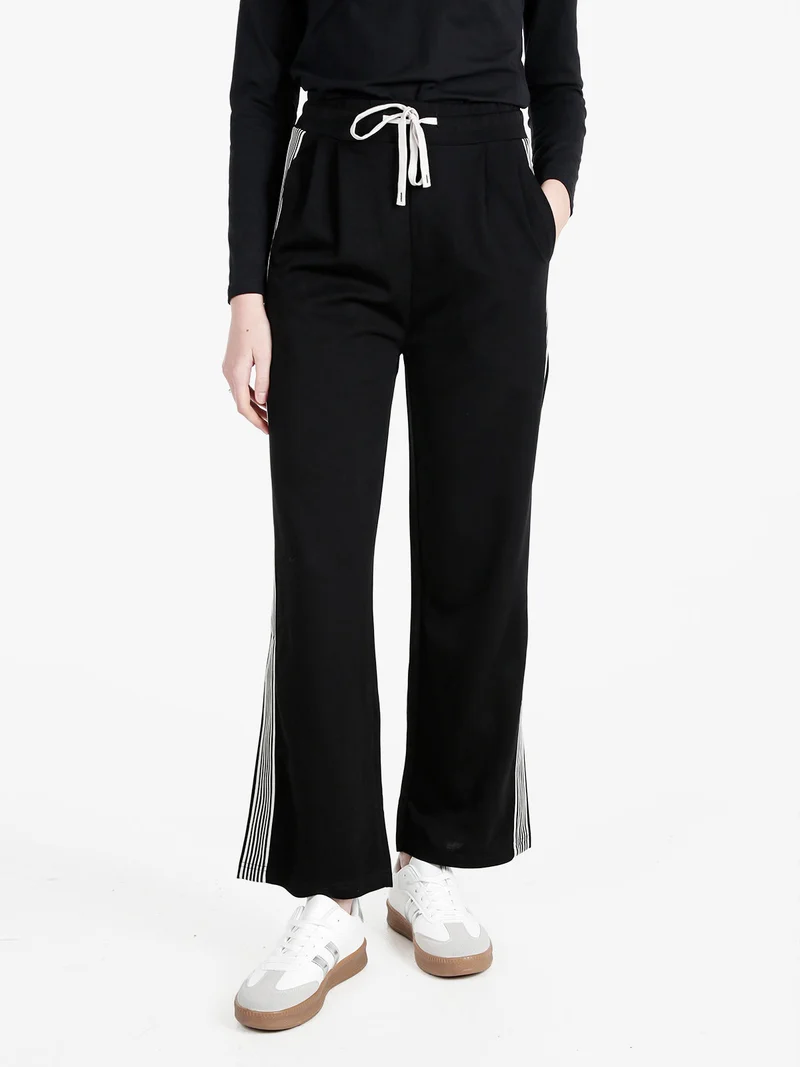 Pantaloni donna con coulisse e strisce laterali - nero
