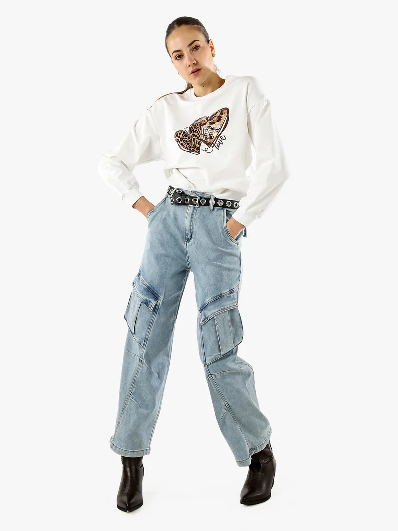 Felpa donna girocollo con stampa cuori animalier - bianco