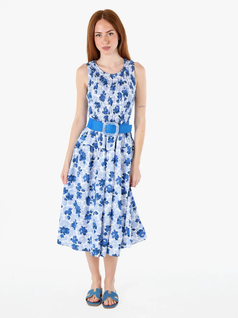 Abito donna smanicato in cotone con stampe - blu