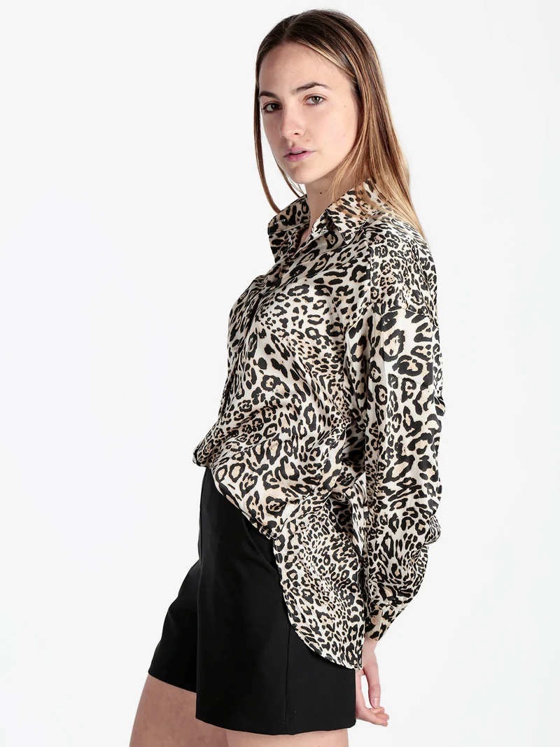 Camicia donna animalier a maniche lunghe - beige