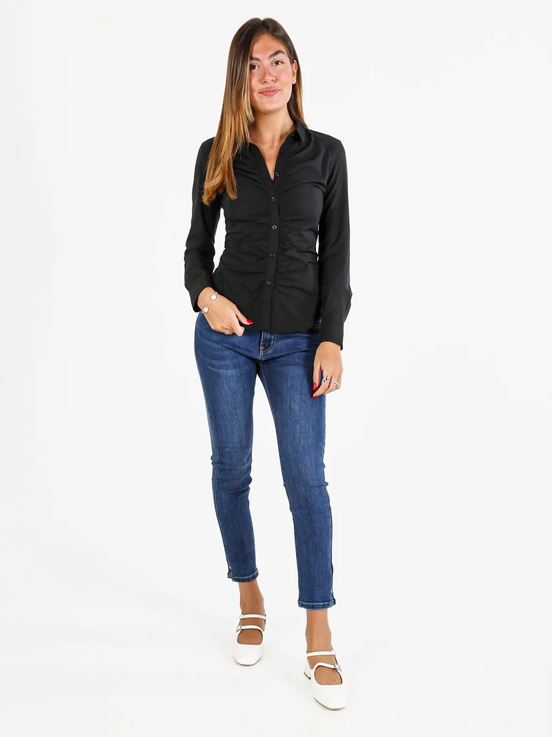 Camicia donna slim a maniche lunghe - nero