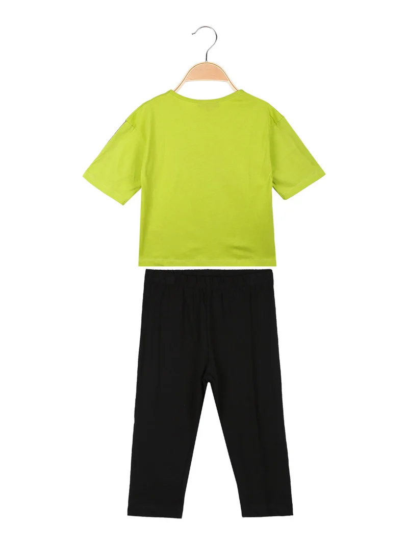 Completo corto da bambina con leggings 3/4 - mela