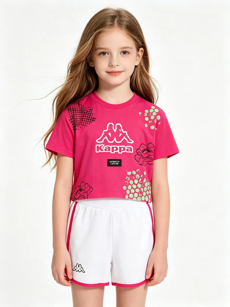 Completo corto da bambina con t-shirt cropped e shorts - fucsia