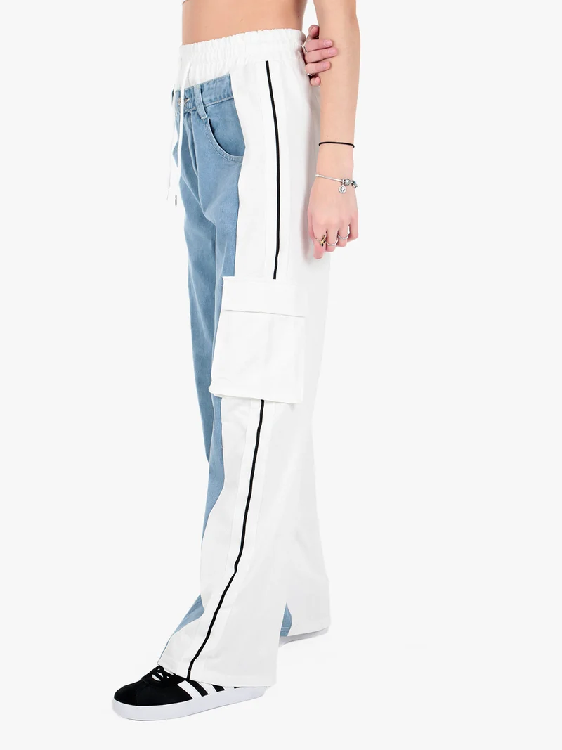 Pantaloni donna a gamba larga con tasconi e coulisse - bianco