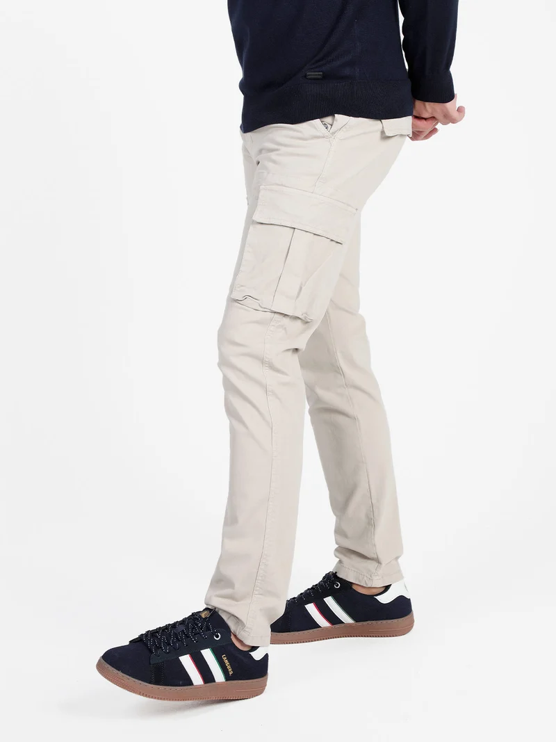 Pantaloni da uomo con tasconi laterali - beige