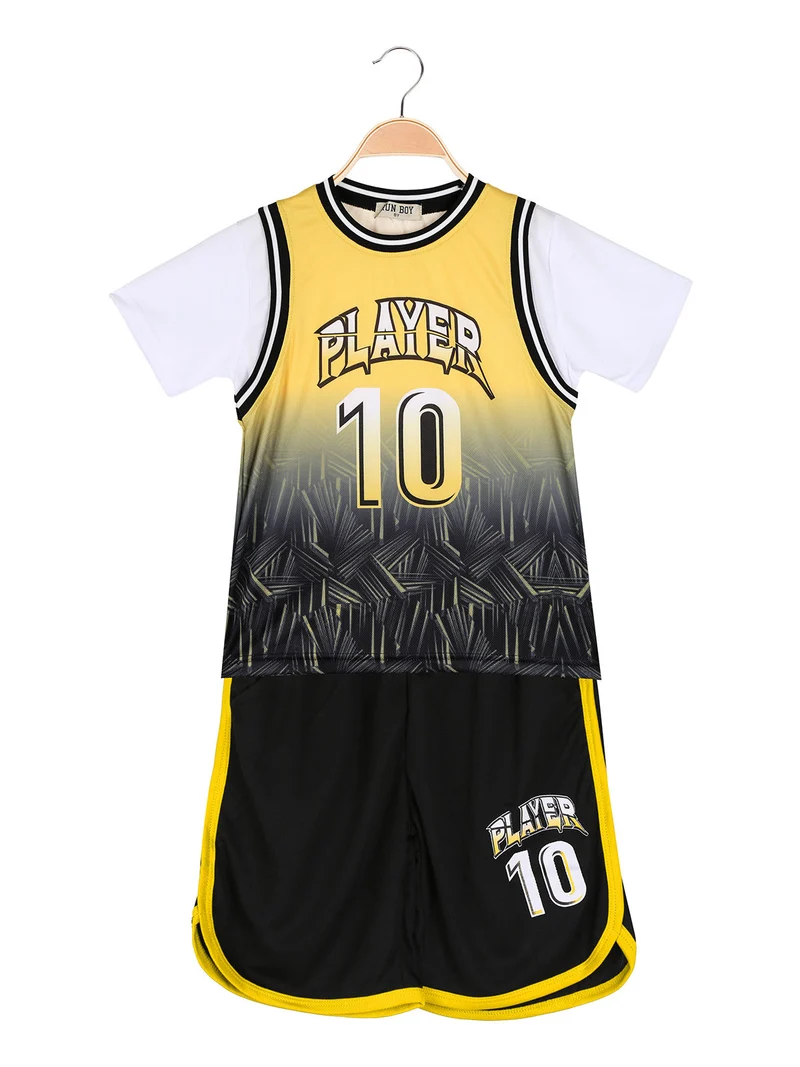 Completo corto da ragazzo sportivo con t-shirt e bermuda - giallo