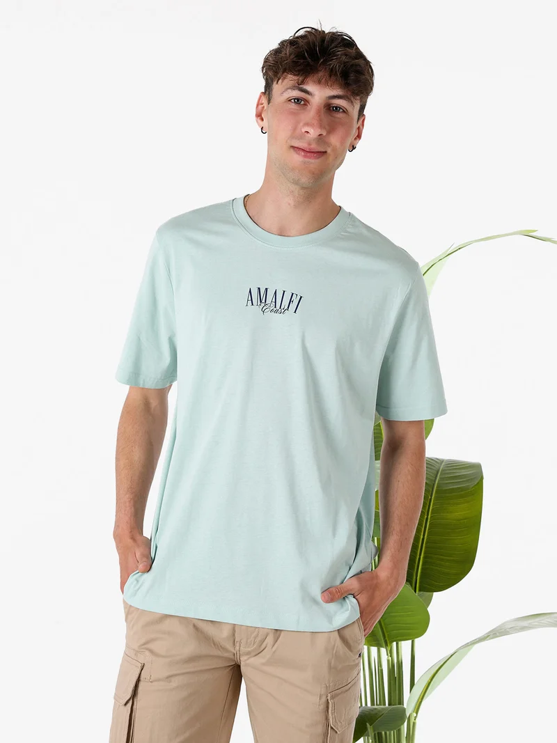 T-shirt in cotone da uomo con stampa AMALFI davanti e dietro - acqua marina