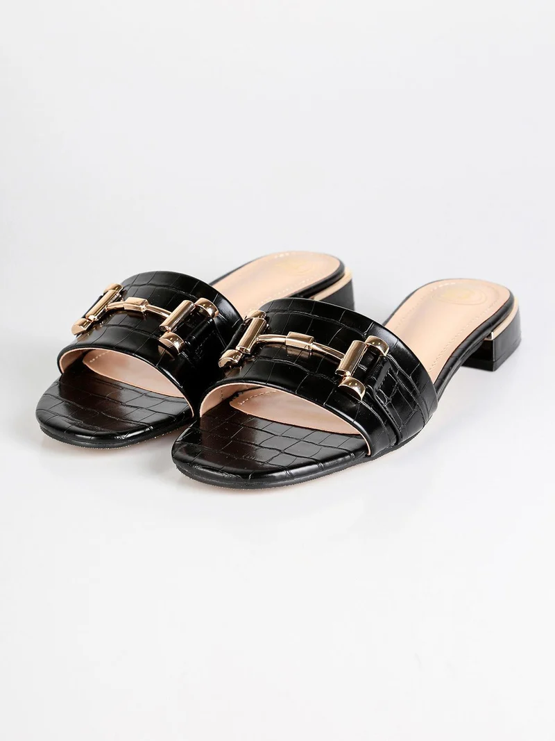 Ciabatte donna con tacco basso - nero