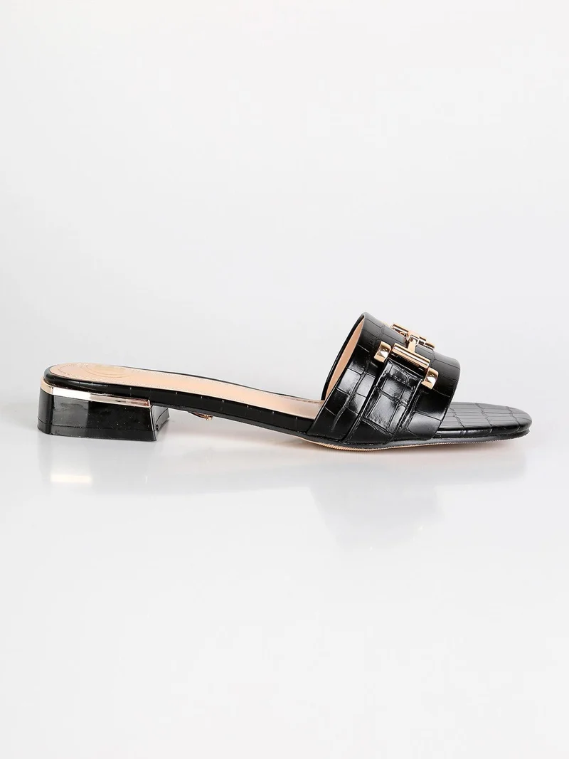 Ciabatte donna con tacco basso - nero