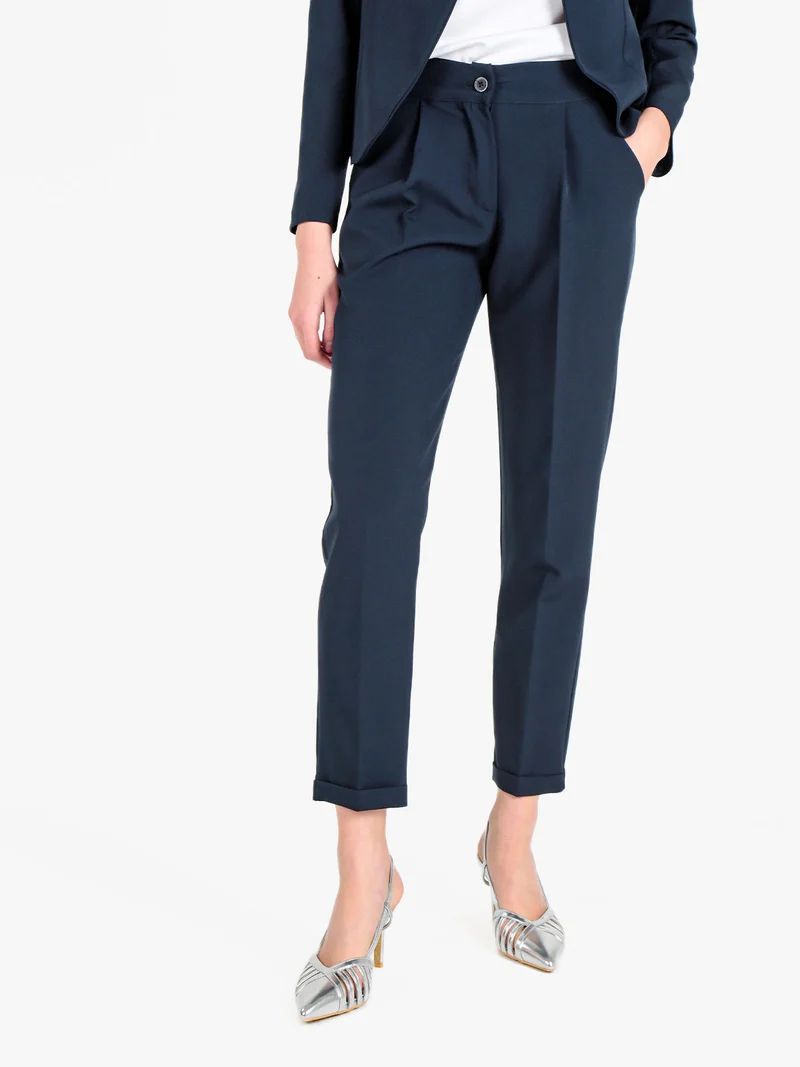 Pantaloni classici da donna con risvolto - blu scuro