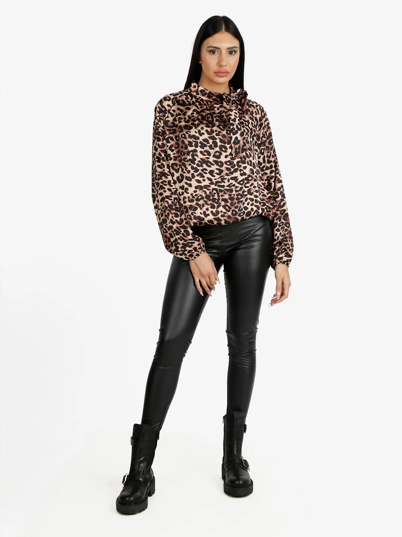 Camicetta donna animalier accollata - cammello
