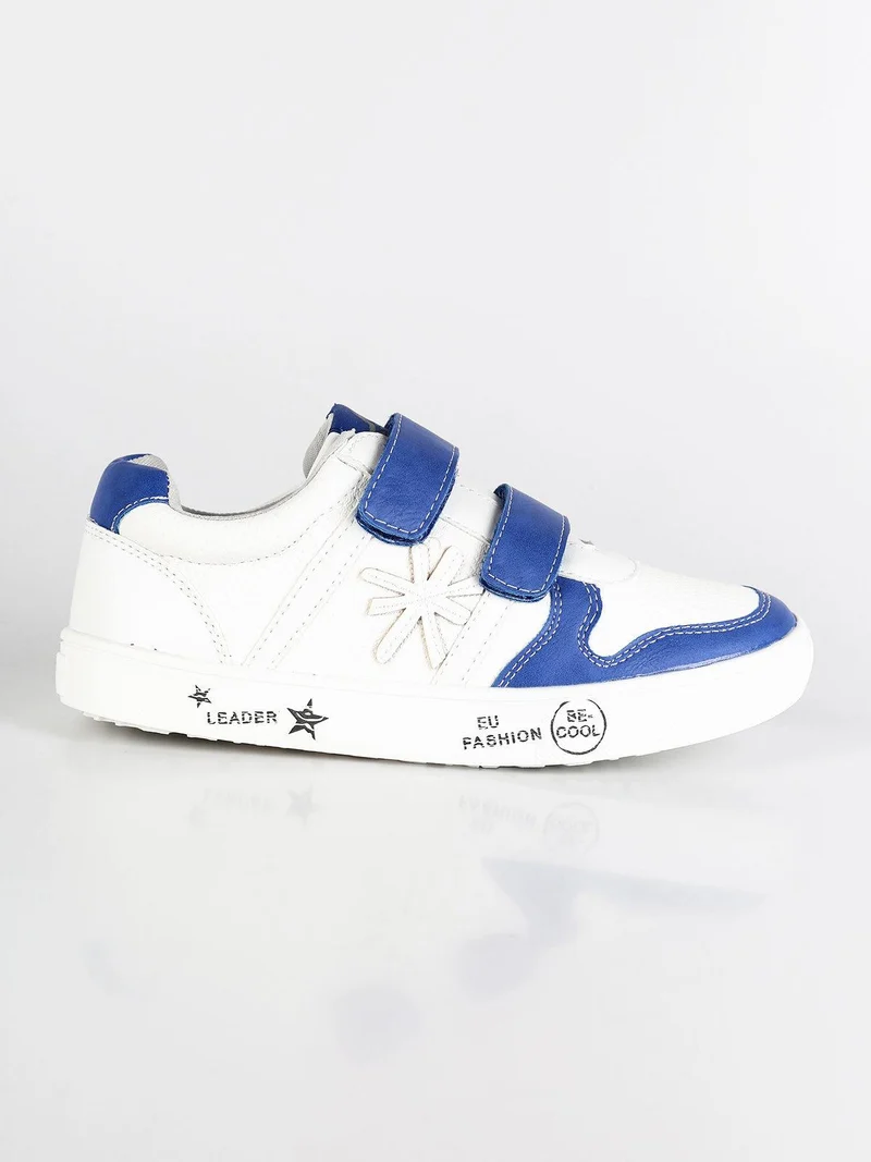 Sneakers ragazzo con strappi GD8005 - bianco