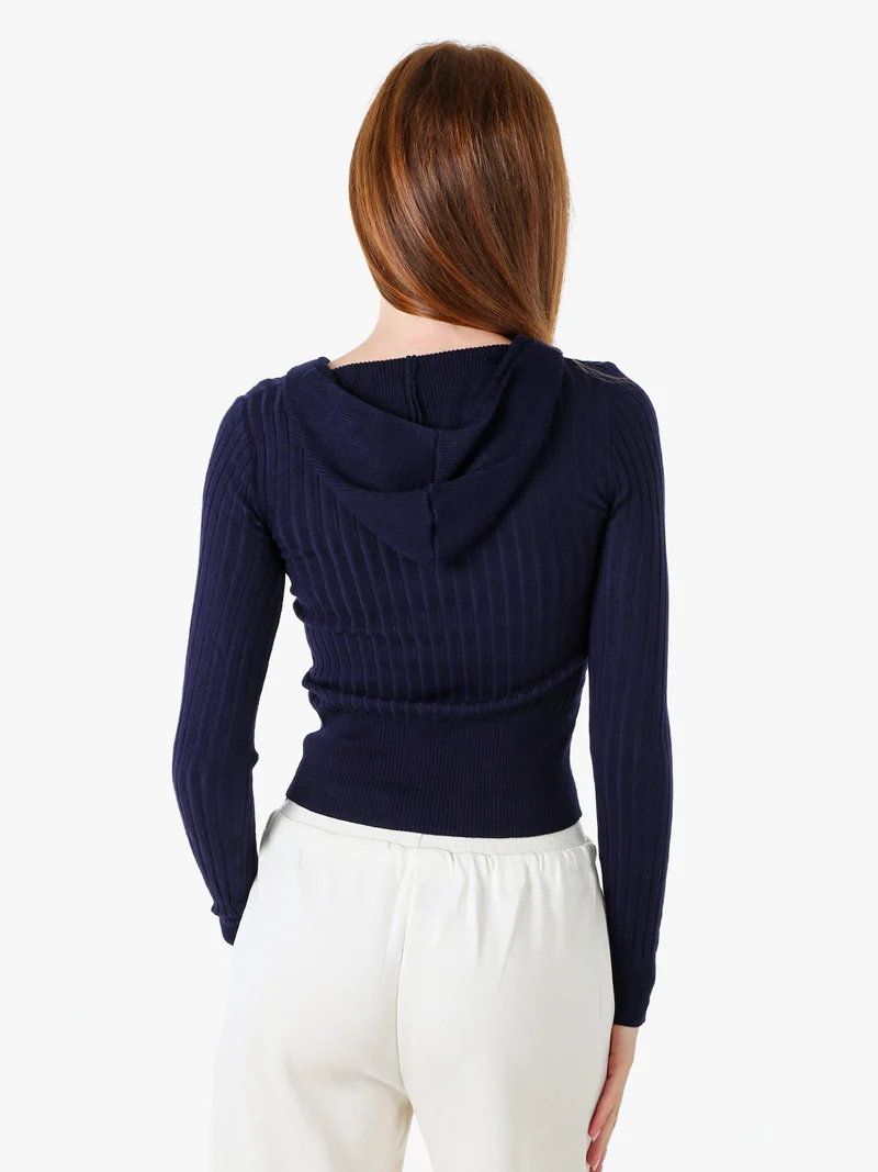 Maglia donna a coste con cappuccio e zip - blu