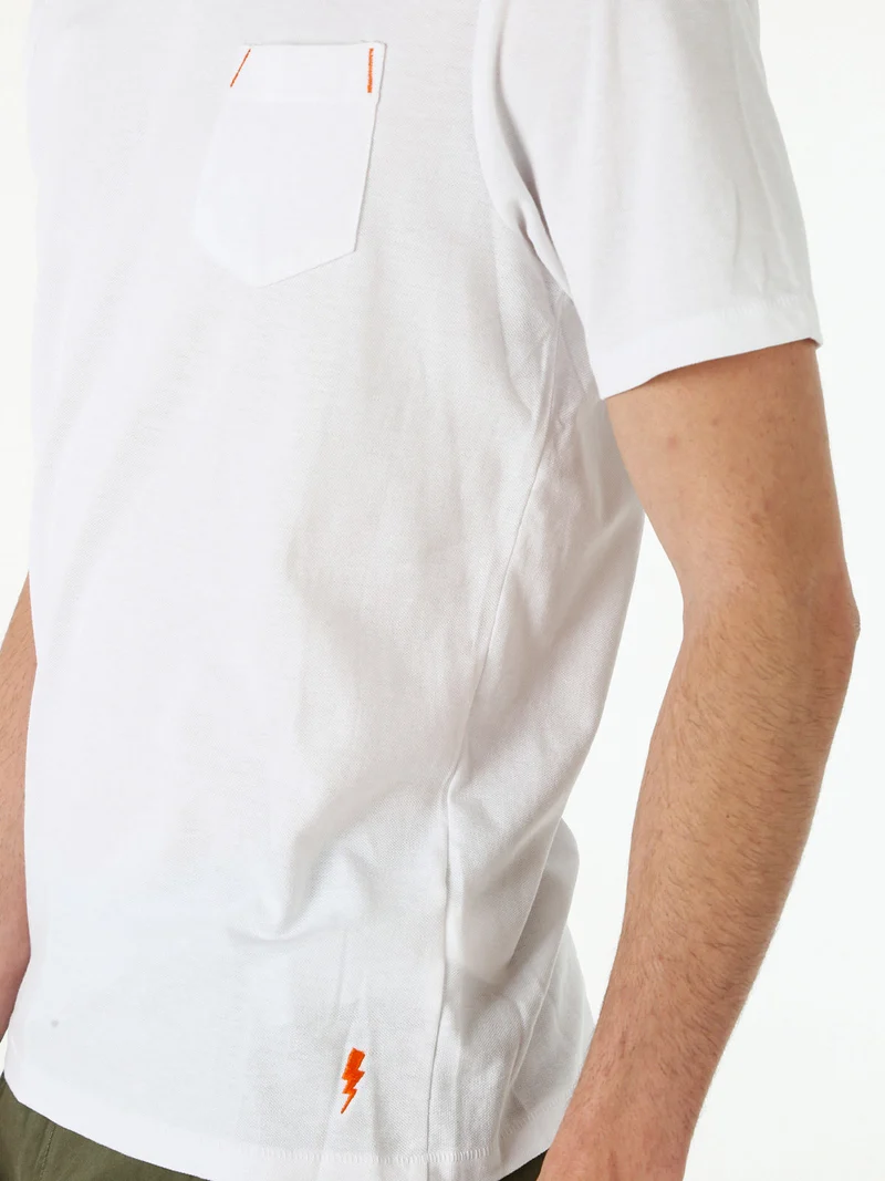 T-shirt in cotone da uomo con taschino frontale - bianco