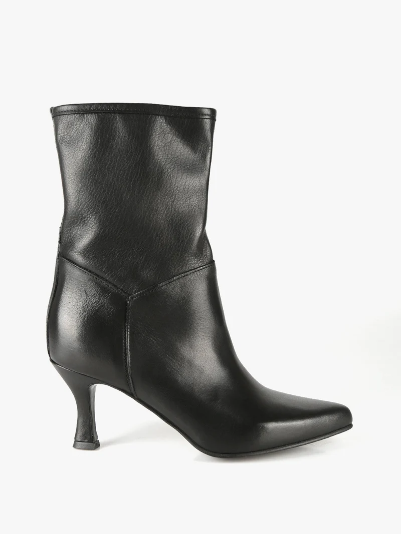 Tronchetti in pelle da donna - nero