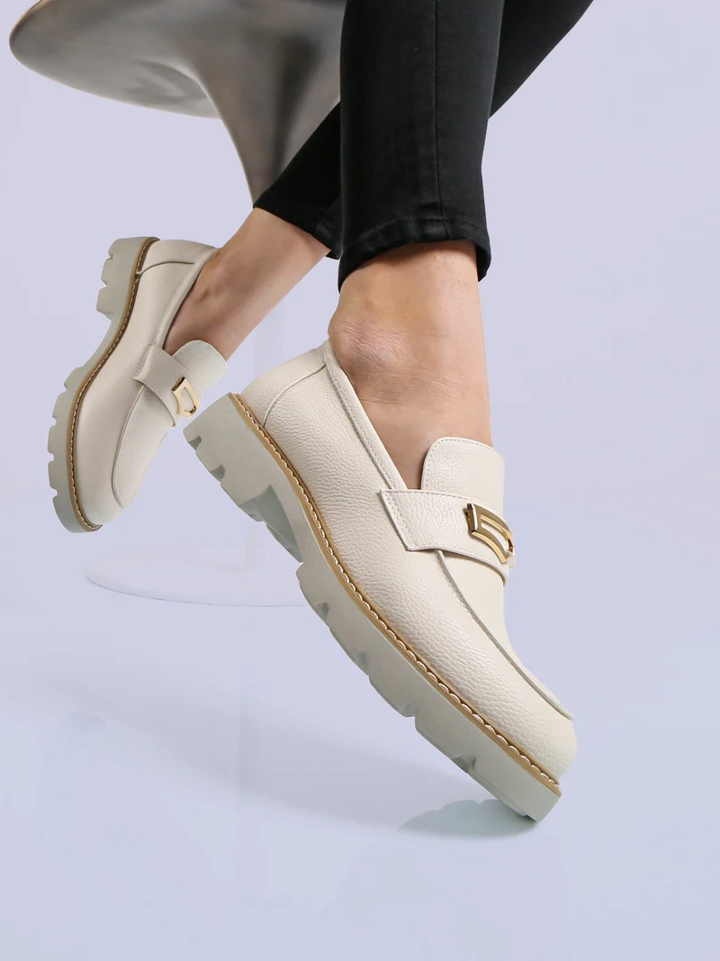 Mocassini donna con suola rialzata - beige