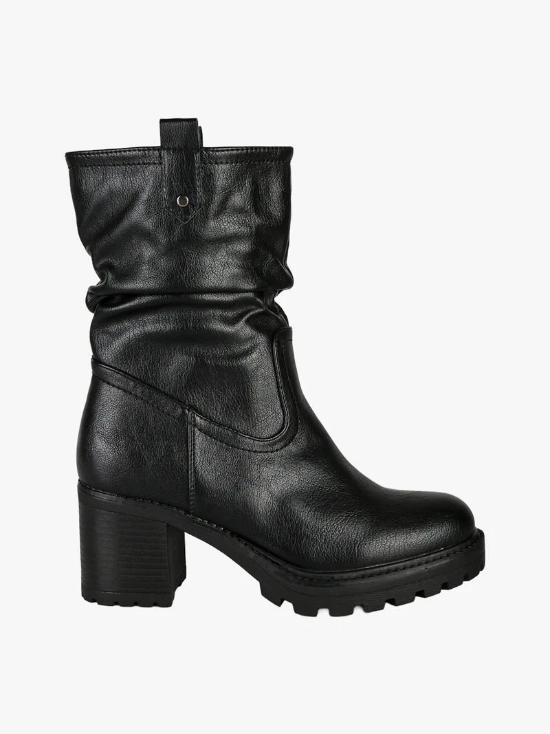 Stivaletti donna con tacco largo e plateu - nero