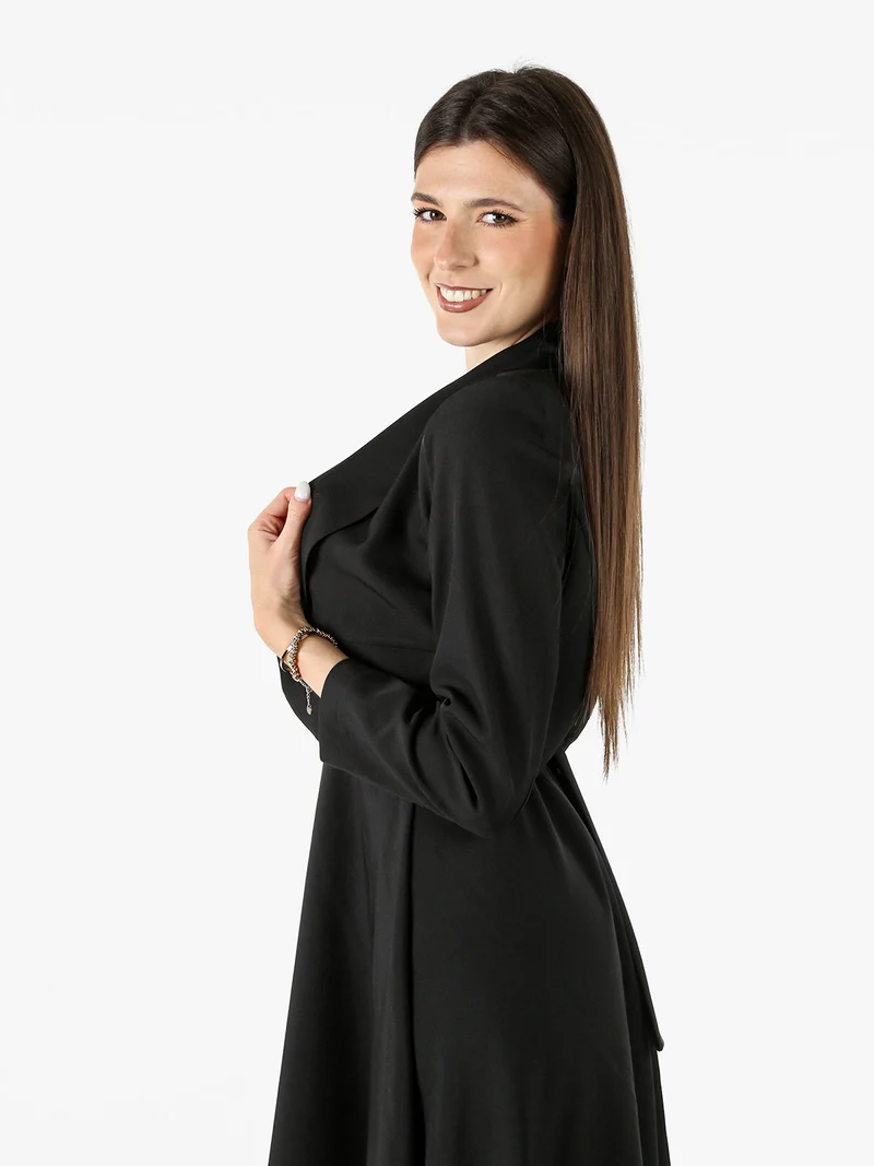 Blazer corto da donna elegante - nero