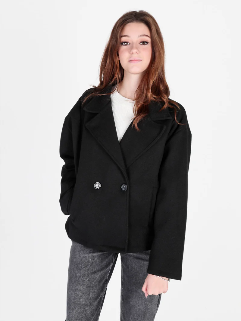 Cappotto corto da donna oversize con chiusura doppiopetto - nero