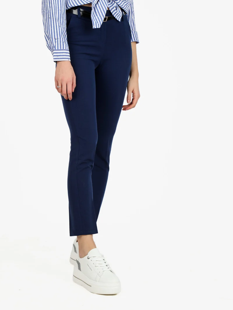 Pantaloni classici da donna a sigaretta - blu