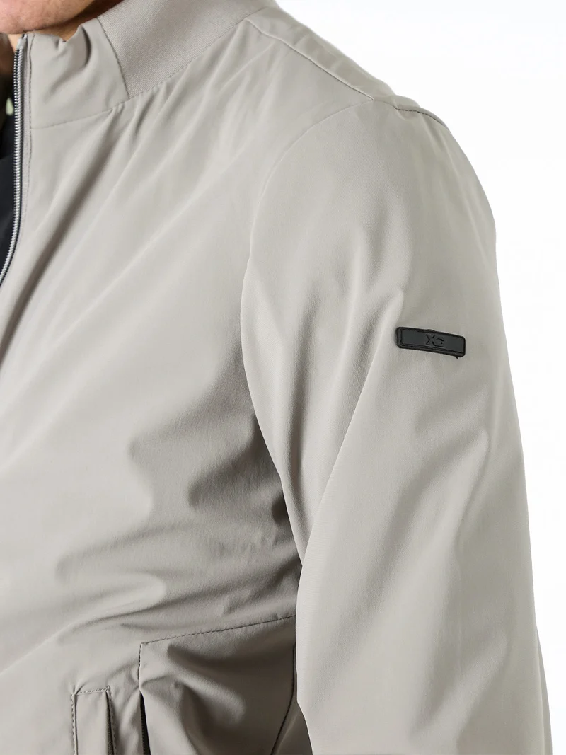 Giacca a vento da uomo con zip in tessuto tecnico - sabbia