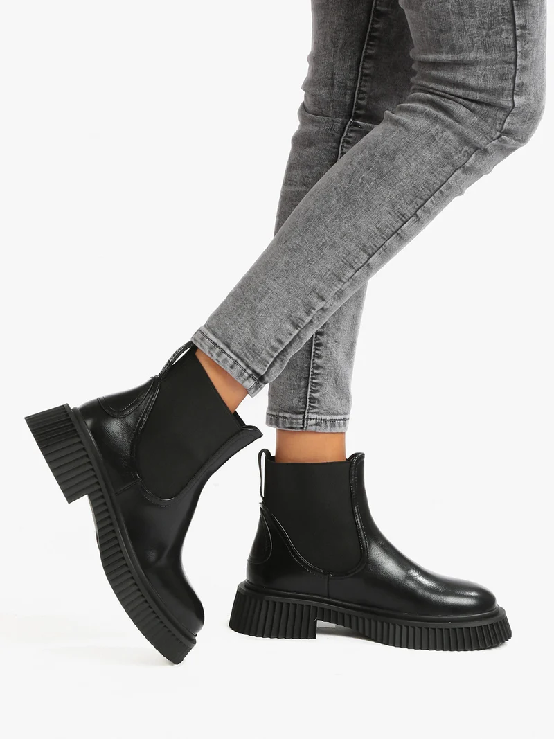 Stivaletti donna modello chelsea - nero
