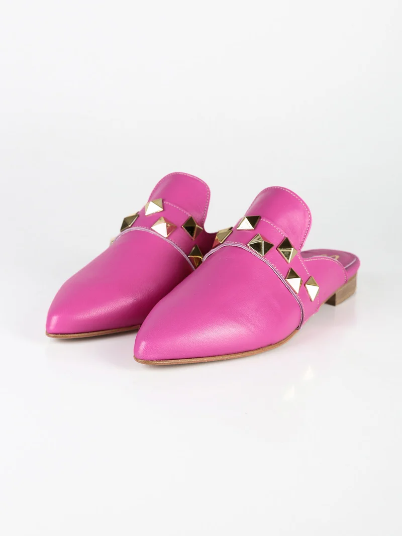Sabot in pelle donna con borchie - fucsia