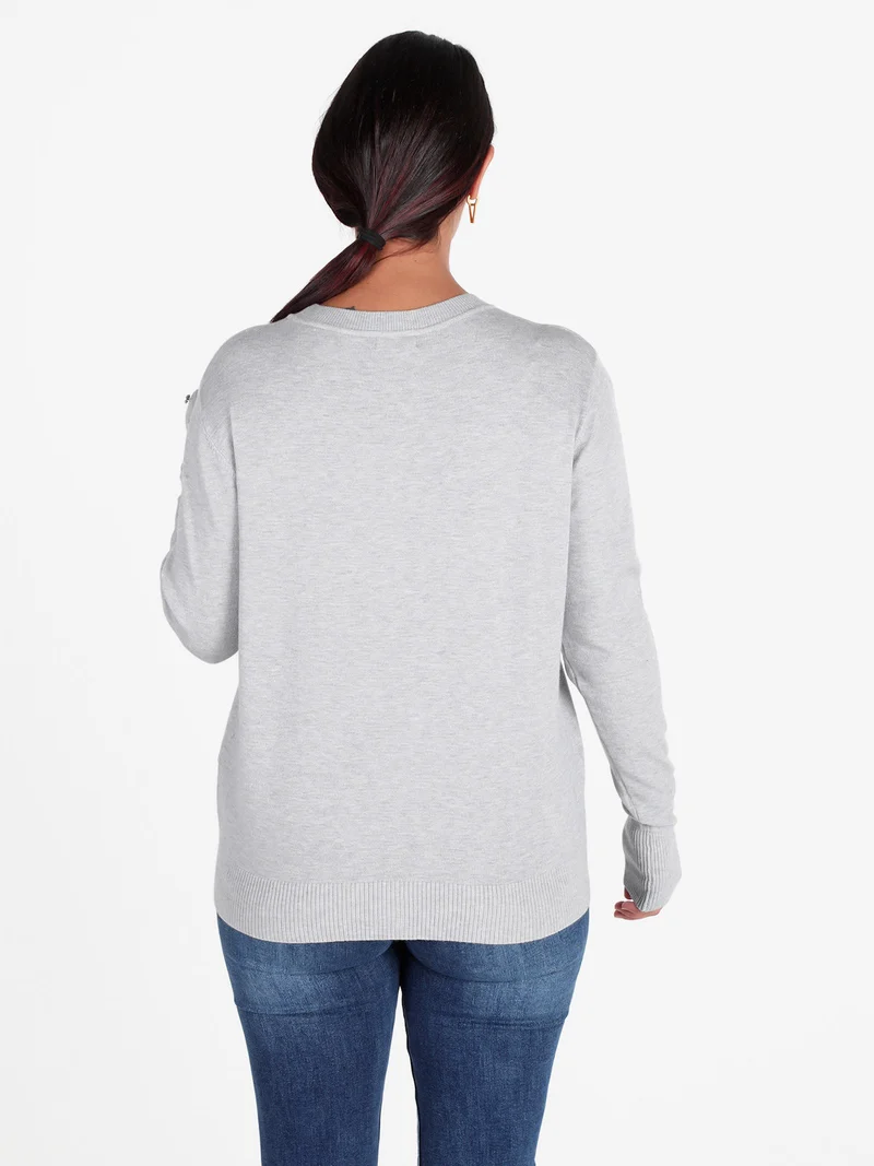 Pullover girocollo in maglia da donna con bottoni gioiello sui polsini - grigio
