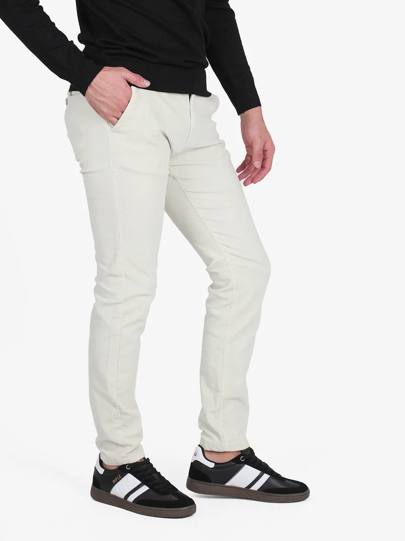 Pantaloni da uomo in velluto slim fit - panna