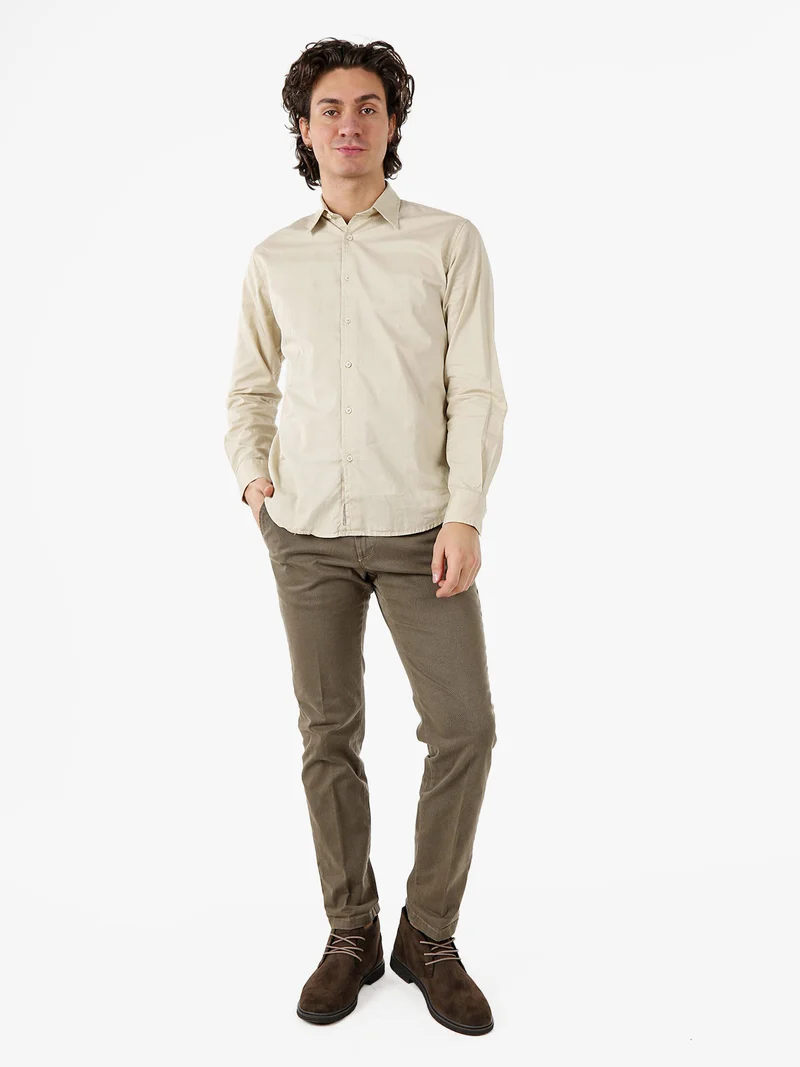 Pantaloni uomo slim fit con stampa micro texture - tabacco