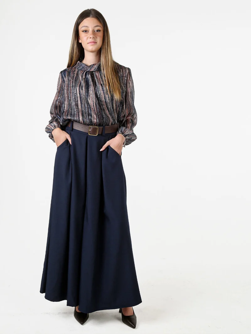 Blusa donna a fantasia con collo risvoltato e maniche lunghe a palloncino - blu scuro