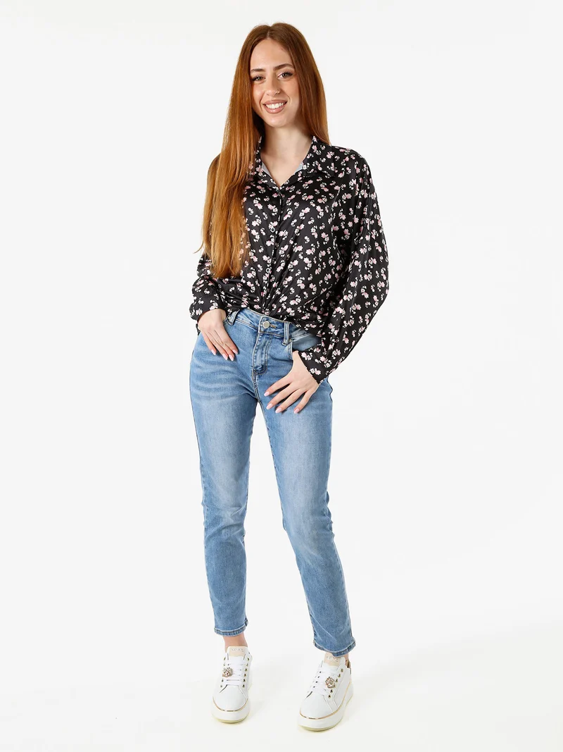 Camicia da donna a maniche lunghe con stampa floreale - nero