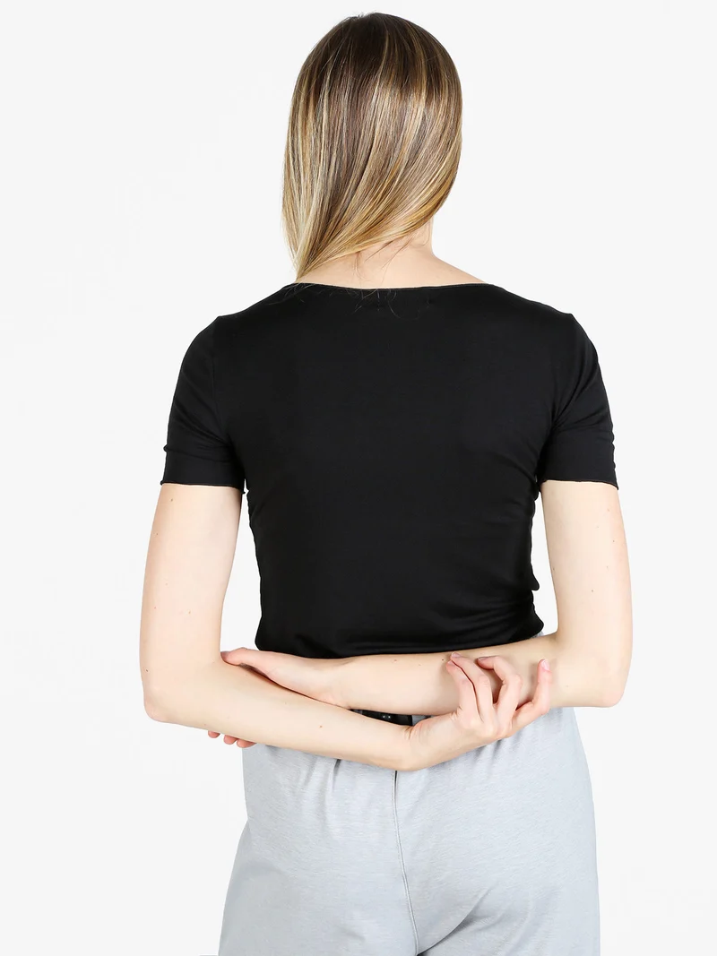 T-shirt donna girocollo in viscosa - nero
