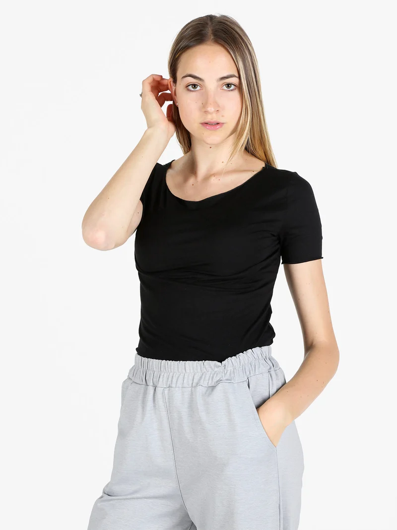 T-shirt donna girocollo in viscosa - nero