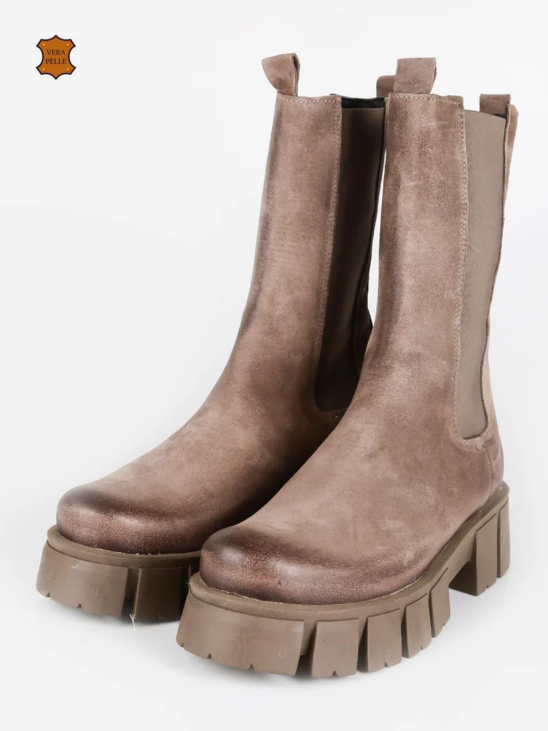 Stivaletti in pelle scamosciata chelsea da donna - taupe