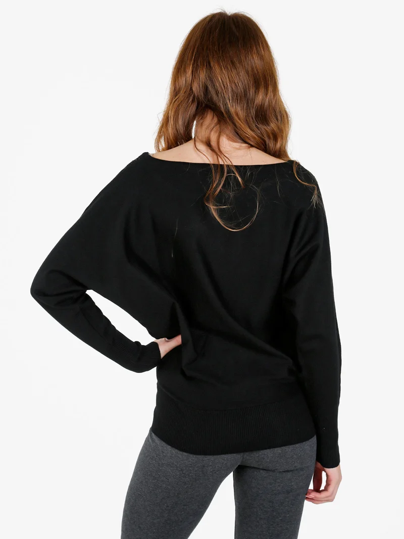 Maglia donna con scollo a barca e borchie - nero