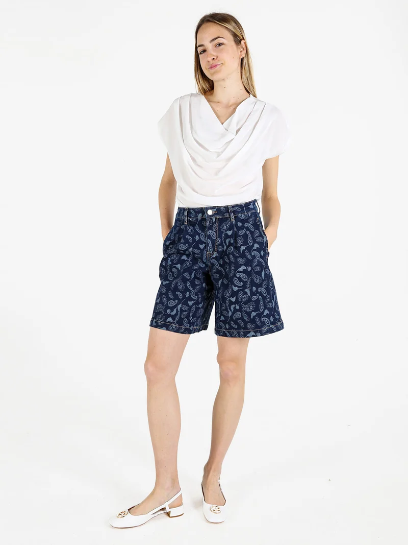 Top da donna con scollo a cascata - bianco