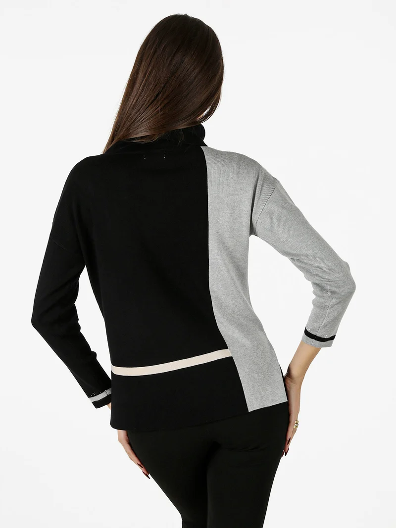 Maglia dolcevita da donna con strass - nero