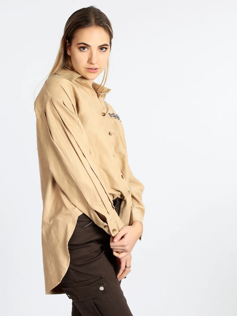 Camicia donna oversize con taschino - cammello