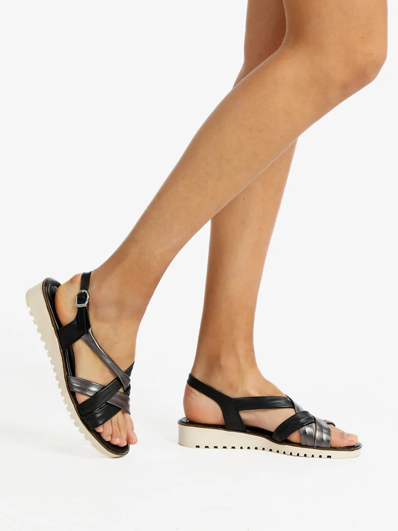 Sandali in pelle intrecciati donna - nero