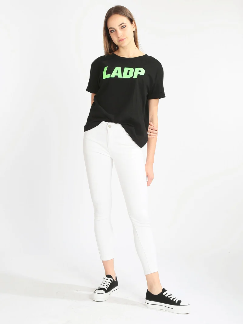 T-shirt donna manica corta con scritta - nero