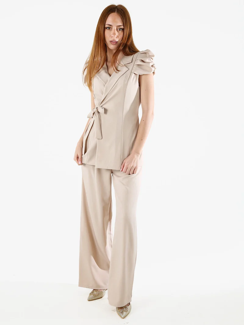 Blazer donna incrociato a maniche corte con spalle a sbuffo - beige