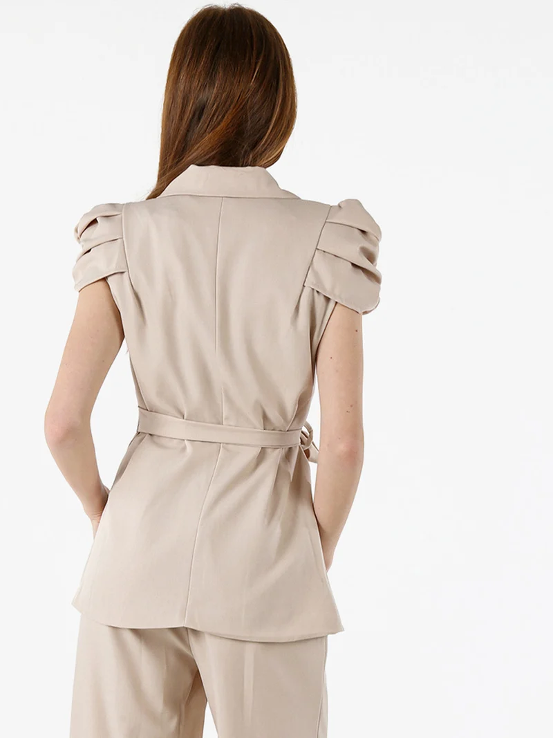 Blazer donna incrociato a maniche corte con spalle a sbuffo - beige