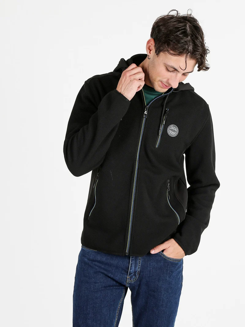 Felpa invernale da uomo con cappuccio e zip - nero