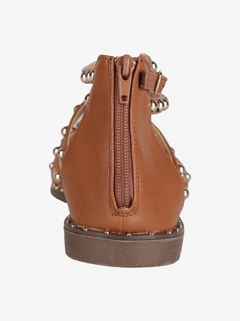 Sandali donna con borchie - cammello