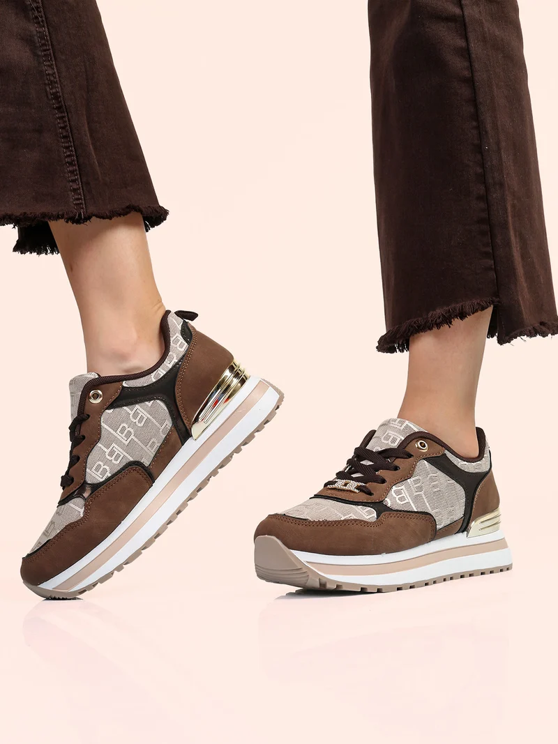 Sneakers donna stringate con platform - moro