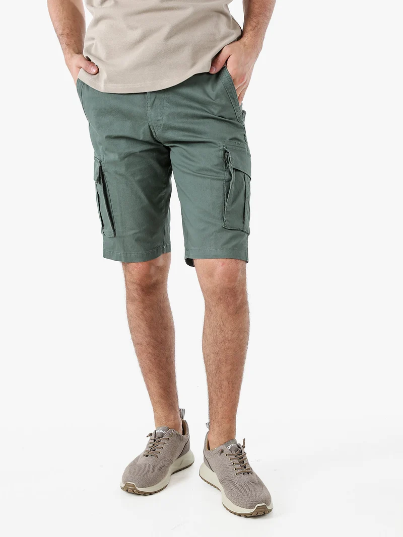 Bermuda cargo da uomo in cotone stretch - verde